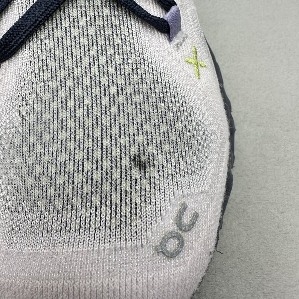 On Running Women's Light Purple and Black Cloudswift Athletic Shoes - Picture 3 of 9